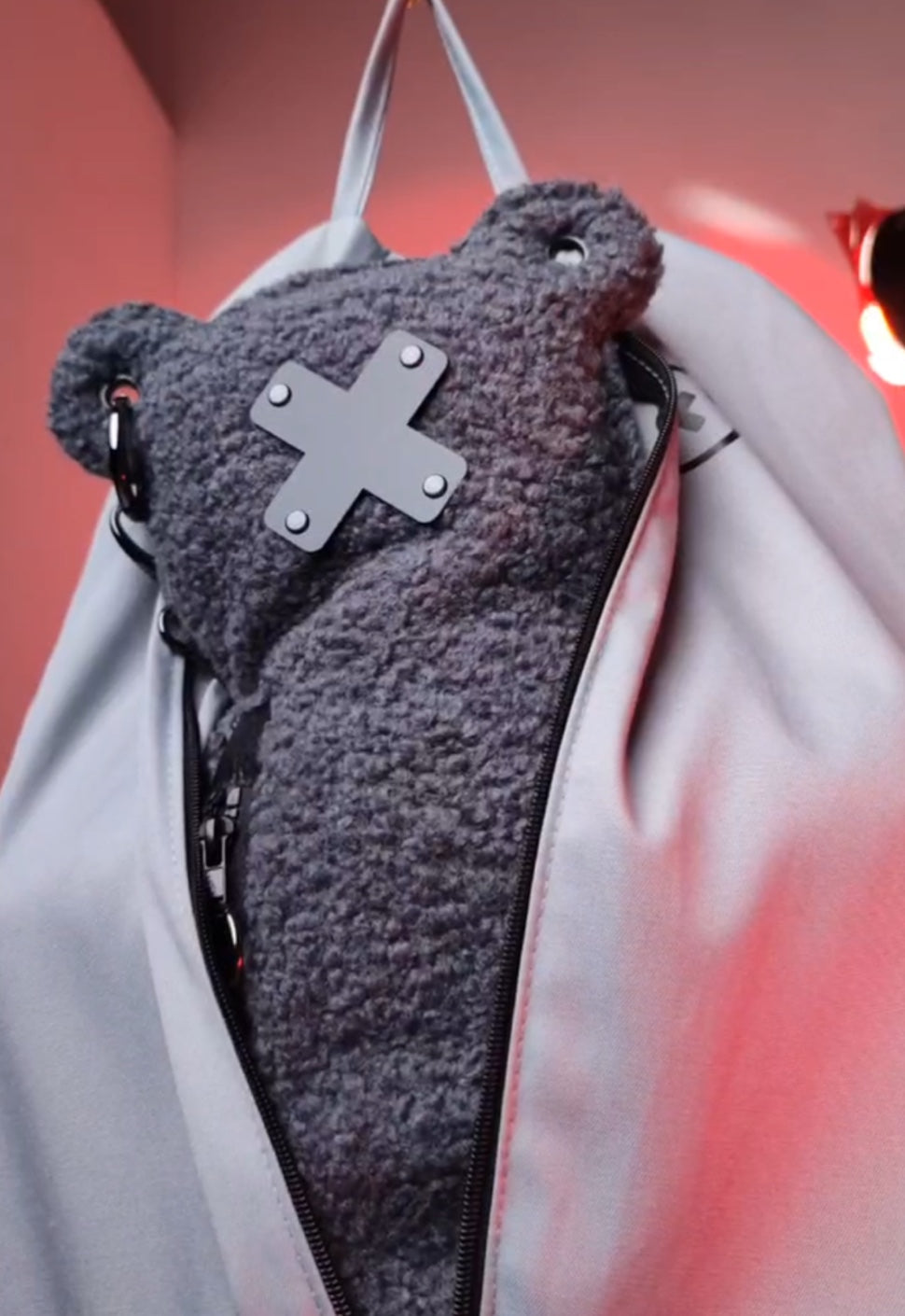 NIMBU | Dark Gray Cloud Bouclé | Black Acrylic Bear Bag - SPICYBEARS